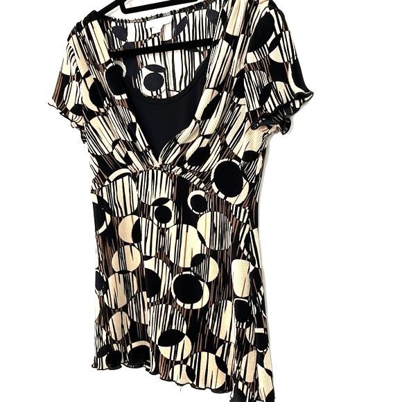 Dress Barn Circle Print Blouse Black Cream Size 8P - Picture 3 of 7